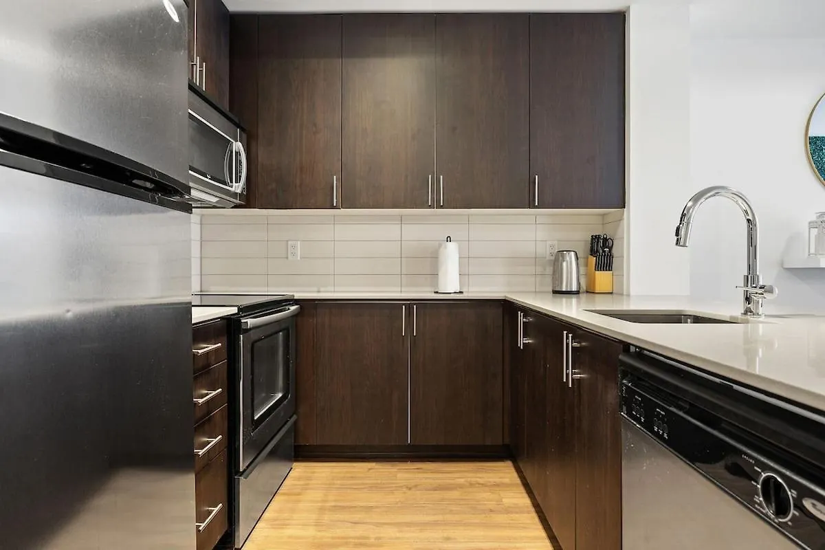 Spectacular Suite In The Heart Of Toronto 0*,  Canada